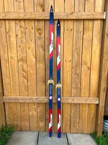 Old hickory wooden - old, 69"