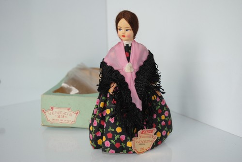 Ancienne poupee - (n°11),
