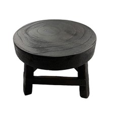 Tabouret en bois pour 