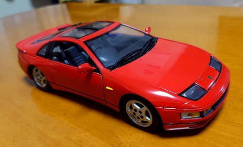 Kyosho boîte noire - , 1/18