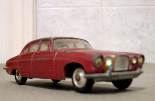 Jaguar mk10 saloon corgi - corgi, toys