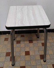 Ancien Tabouret En Formica Vintage (Réf : Hang )
