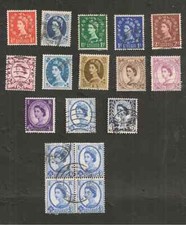 ELIZABETH II ROYAUME-UNI LOT DE 17 TIMBRES dont 1 bloc  avec CACHET OBLITERATION