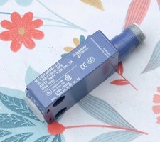 Telemecanique ZCMD21M12 Interrupteur de fin de course. Osiswitch