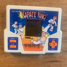 Karate King - Tiger Vintage