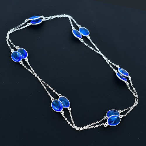 Collier ovale pierres