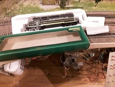 Locomotives diesel  MEHANO échelle HO  2 rails Belle état