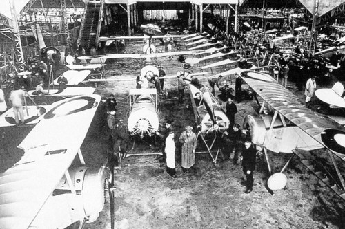 Ww1 usine nieuport chaîne - -,