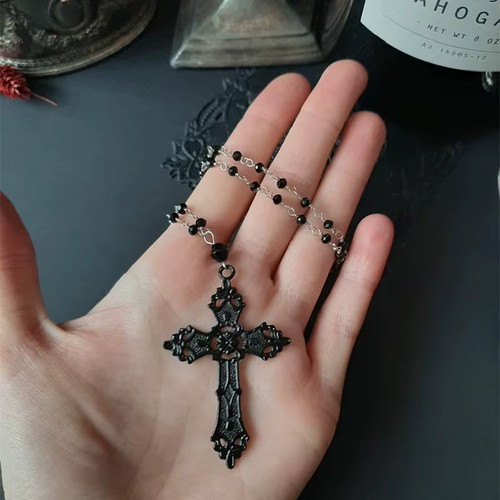 Collier croix noir - , foi