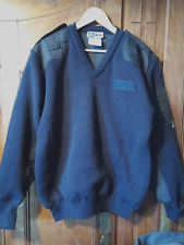 Pull Police Anglaise Bleu