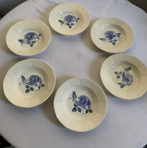 Assiettes creuses anciennes - assiettes,