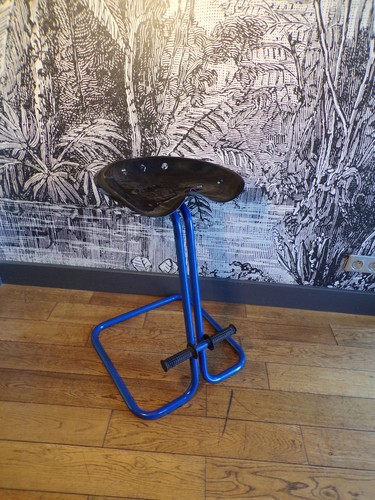 Tabouret haut tracteur - tabouret,