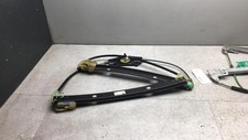 Leve vitre mecanique avant gauche AUDI A4 3 AVANT S4 PHASE 1 BREAK 8K0837461C