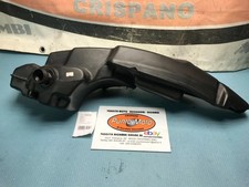 Réservoir de carburant gauche