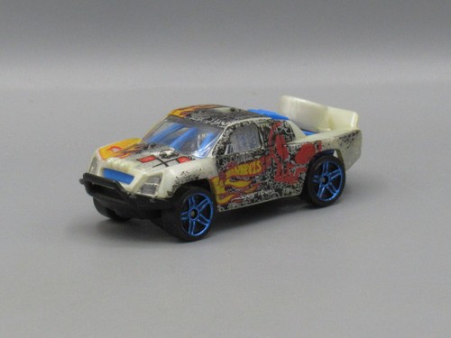 Voiture off track hotwheels - voiture,