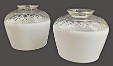 Paire de globes lampe en