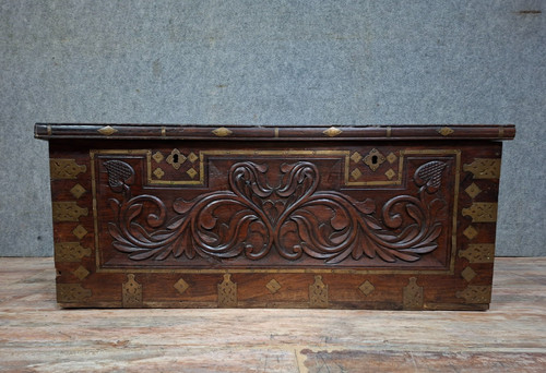 Coffre ancien bois - en, sculpté