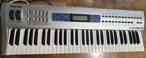 Alesis 2 keyboard - qs-6.2,