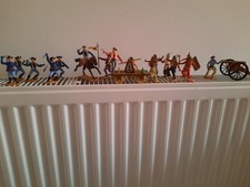 Lot De 19 Soldats Figurines Timpo Toys Britains