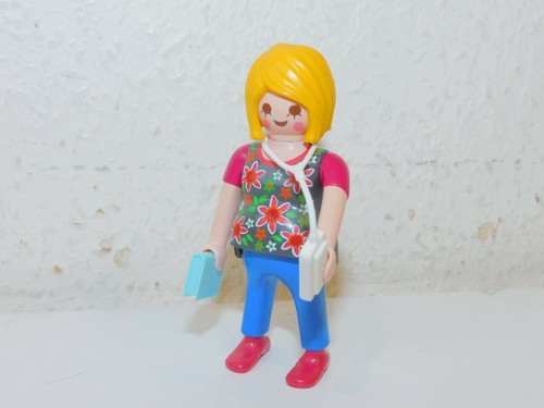 Playmobil figurine figurines