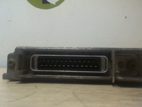 Calculateur moteur renault - calculateur,
