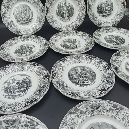 Creil montereau 12 assiettes - 12,