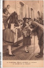 AVGP3-0144-MILITAIRE - Portrait de MARECHAL PETAIN APPORTE A L'ALSACE LE BAISE