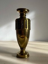 Ancien vase en laiton