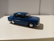 1/43 RENAULT 8 GORDINI SOLIDO