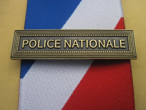 Agrafe police nationale - police, en