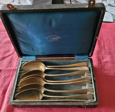 ANCIEN COFFRET / MENAGERE DE 7
