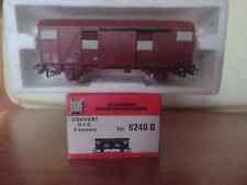 WAGON COUVERT PORTES COULISSANTES 6240B JOUEF ECHELLE HO +BOITE