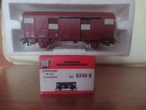 Wagon couvert portes - couvert,