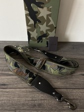 Valentino Garavani Camo Star