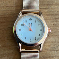 montre bracelet N2233 quartz