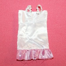 Robe courte pour poupée