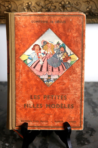 Les petites filles - petites,