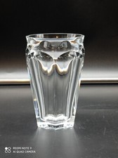 Vase en cristal de BACCARAT  modèle NELLY HARCOURT  signé  , H 12,5 cm .