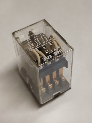 Relais 12v 240 v - dc,