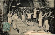CPA Épernay Moet et Chandon Rangement des Vins (1392973)