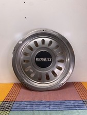 Enjoliveur de camion Renault légèrement abîmer 60 cm diamètre   A784