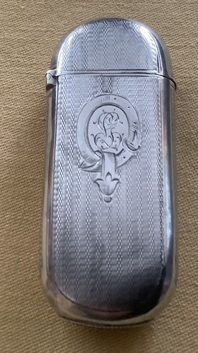 Pyrogene poche boîte a - poche,