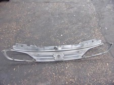 Calandre PEUGEOT 806 7804H8