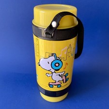 Thermos vintage Snoopy à New-York patins à roulettes rollerskating Peanuts UFS