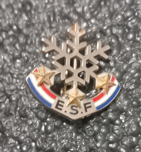 Médaille broche insigne - broche,