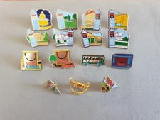 Lot 15 Pin's BOISSON Eau