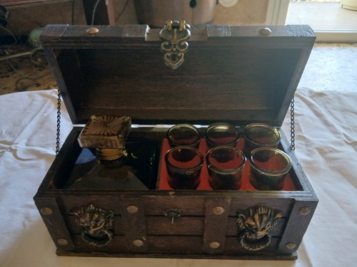 Coffret liqueurs bois - à,
