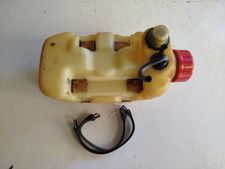 RESERVOIR    POUR DEBROUSSAILLEUSE ISEKI SHINDAIWA DYB 463