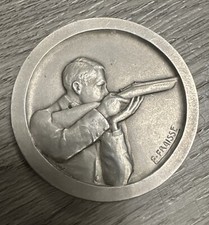 Medaille Artistique ancienne « Tir À La Carabine » Par Fraisse - Bronze Argenté
