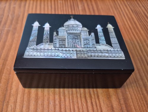 Vintage 1970s taj mahal - taj,